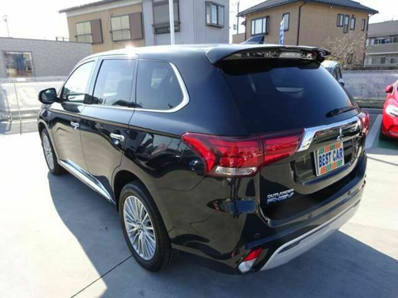 OUTLANDER PHEV
