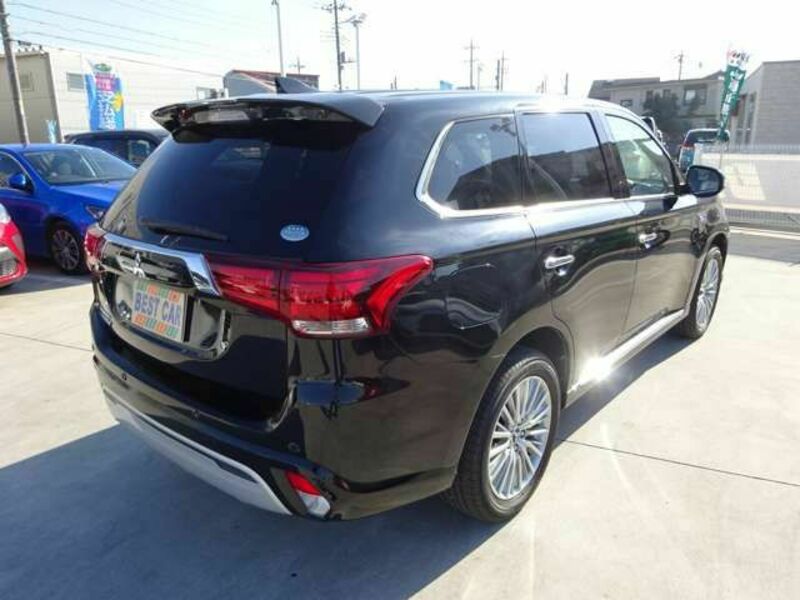OUTLANDER PHEV