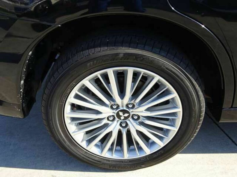 OUTLANDER PHEV