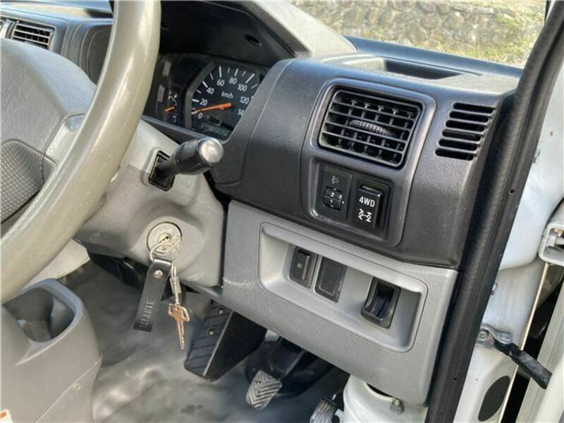 MINICAB TRUCK