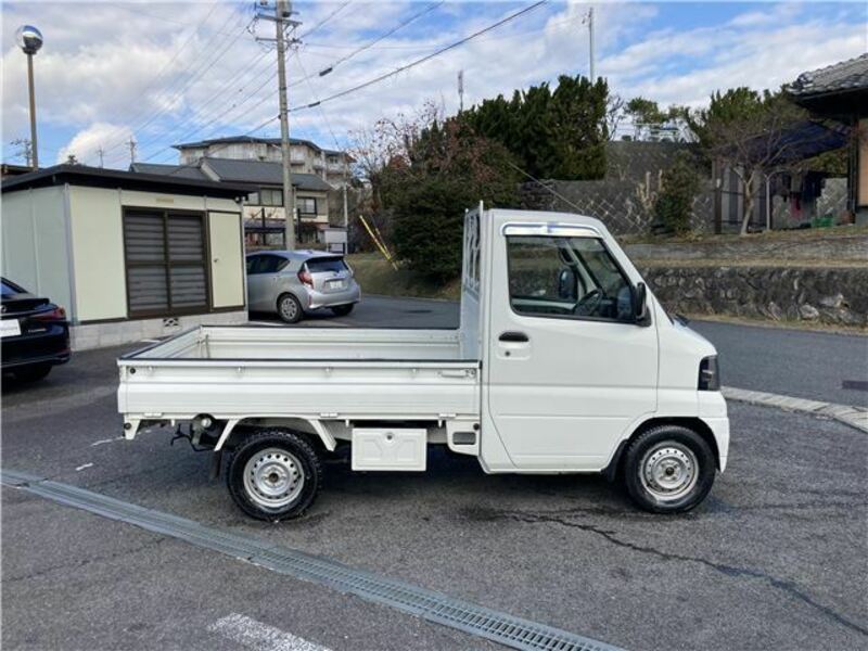 MINICAB TRUCK