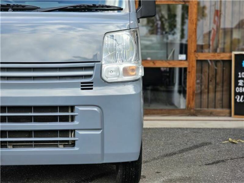 MINICAB VAN
