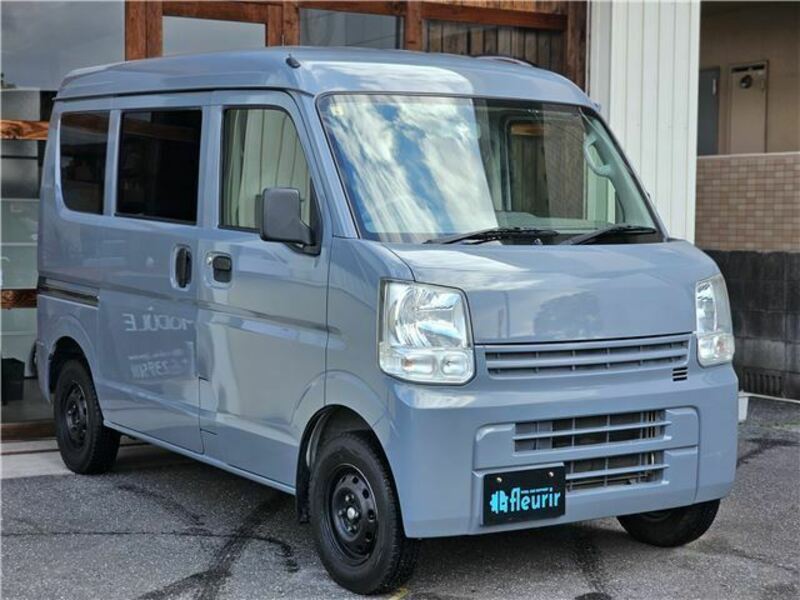 MINICAB VAN
