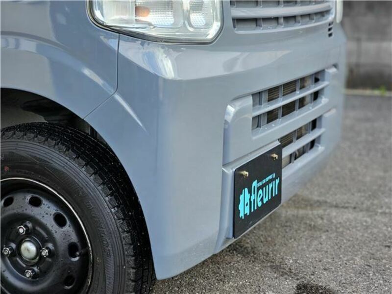 MINICAB VAN