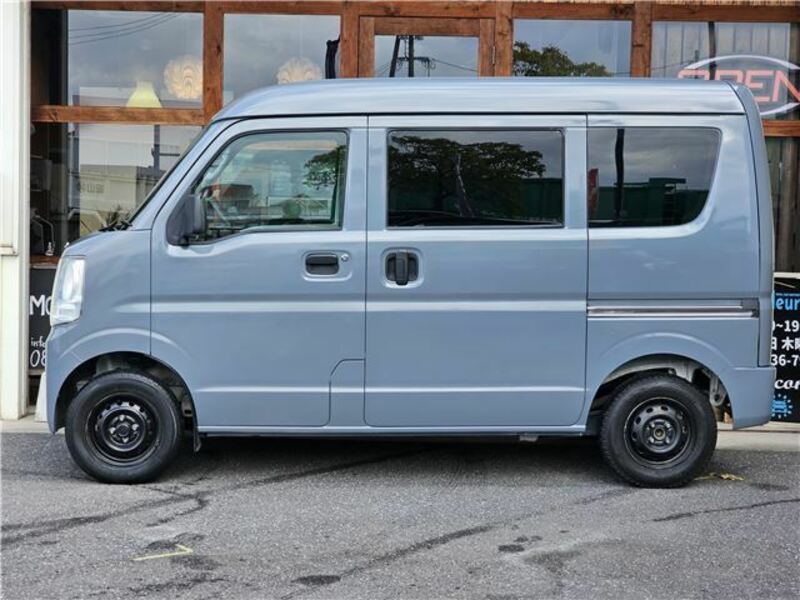 MINICAB VAN
