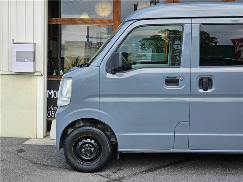 MINICAB VAN