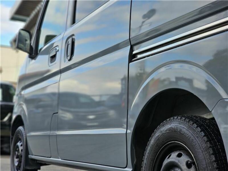 MINICAB VAN