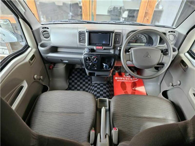 MINICAB VAN