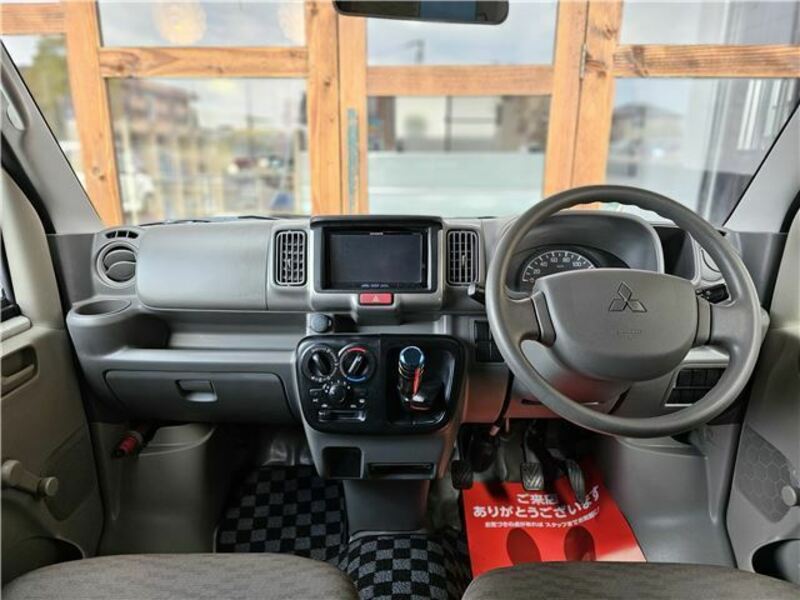 MINICAB VAN