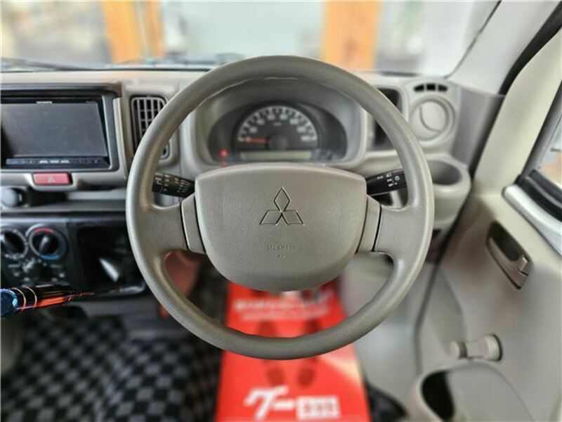 MINICAB VAN