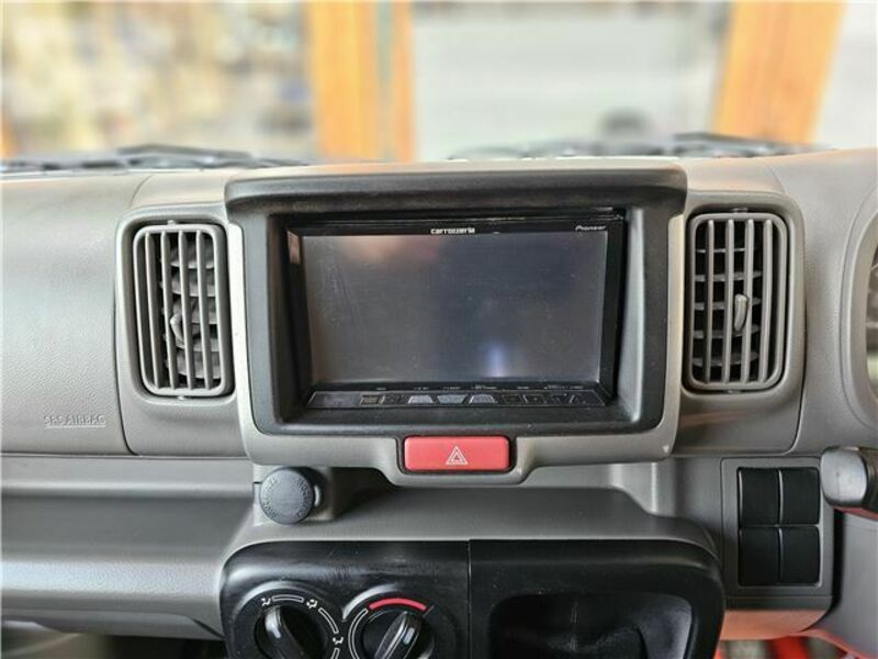 MINICAB VAN