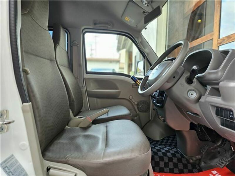 MINICAB VAN