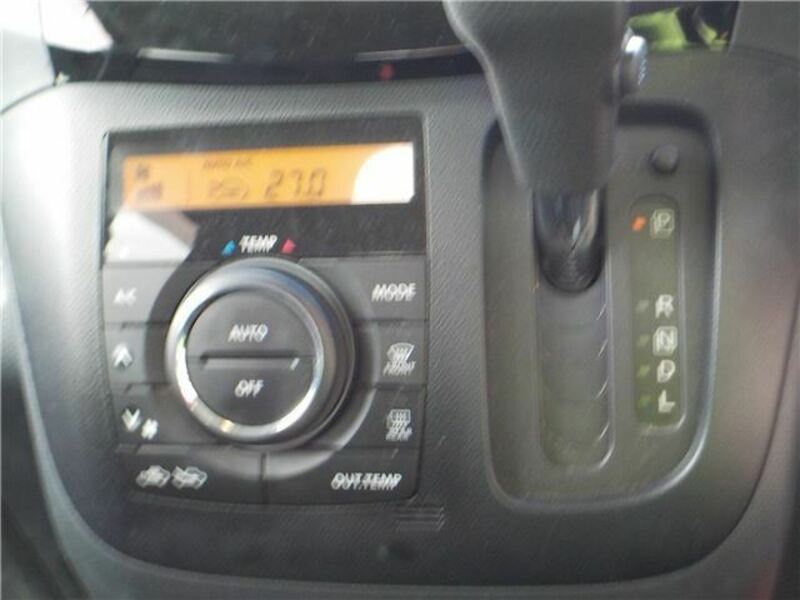 DELICA D2
