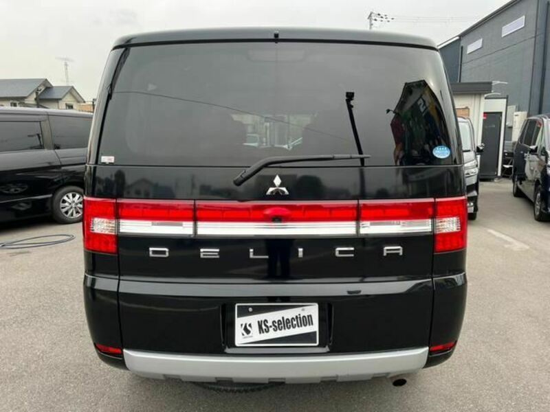 DELICA D5