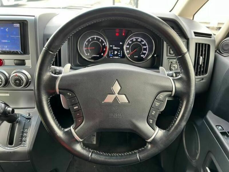 DELICA D5