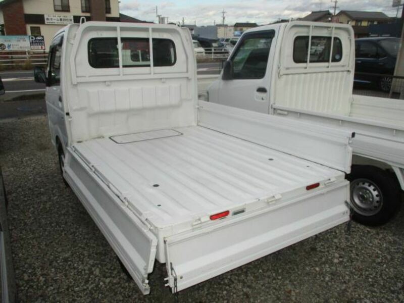 MINICAB TRUCK