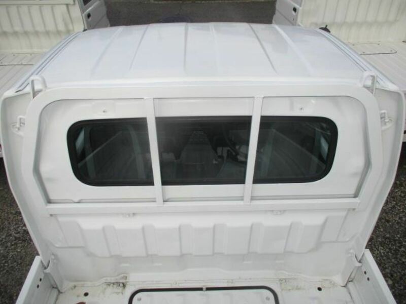MINICAB TRUCK