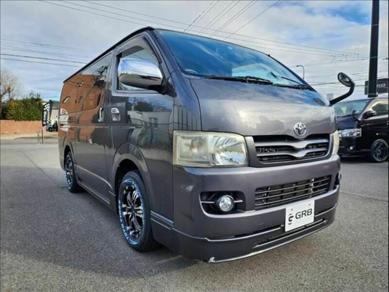HIACE VAN