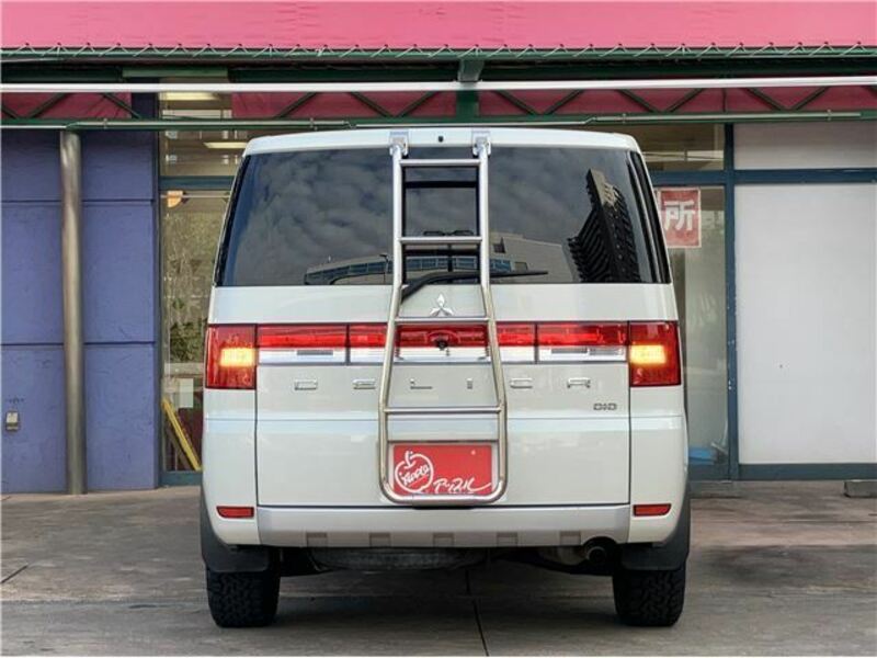 DELICA D5