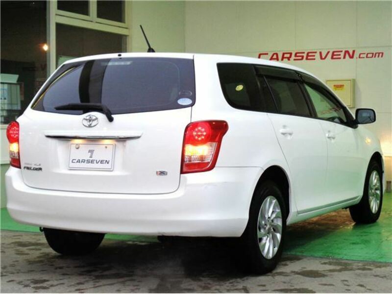 COROLLA FIELDER