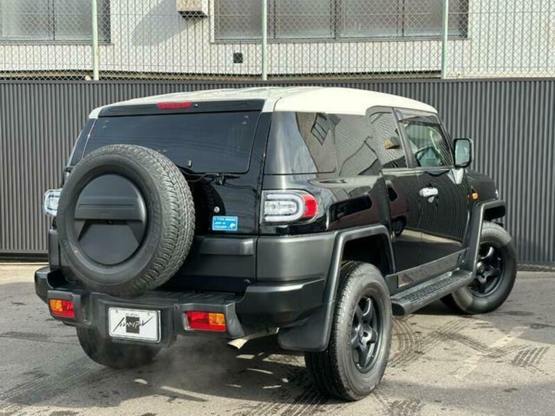 FJ CRUISER-3