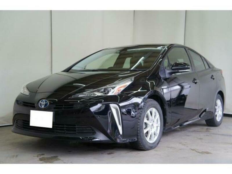 TOYOTA　PRIUS