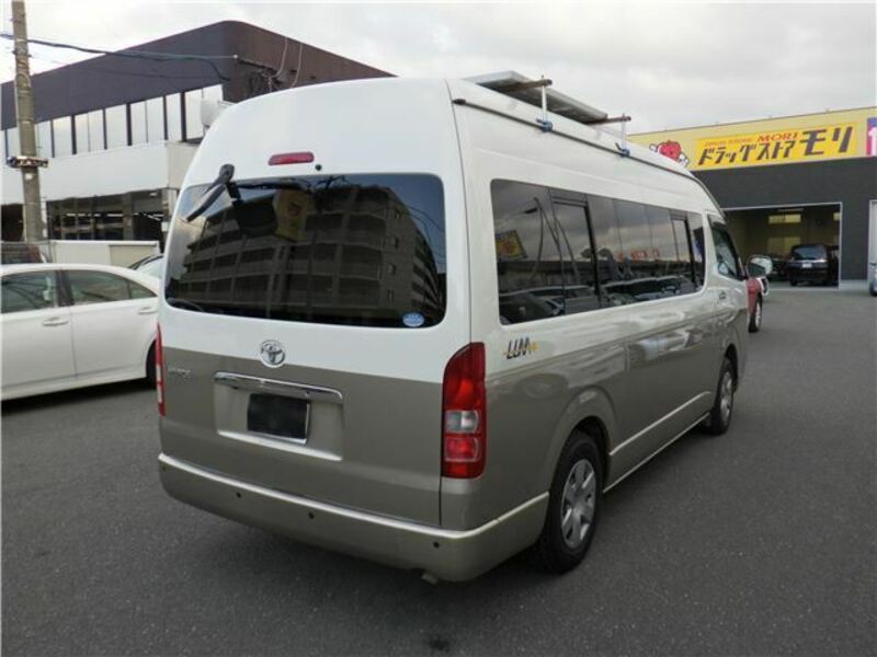 HIACE