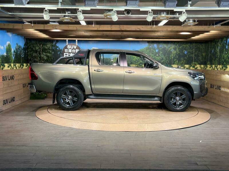 HILUX