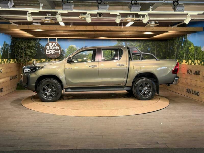 HILUX