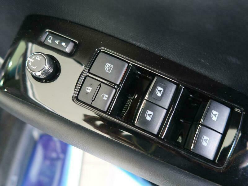 ALPHARD-56