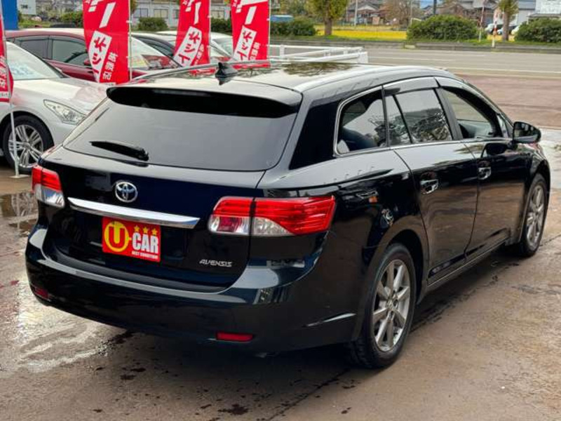 AVENSIS WAGON-10
