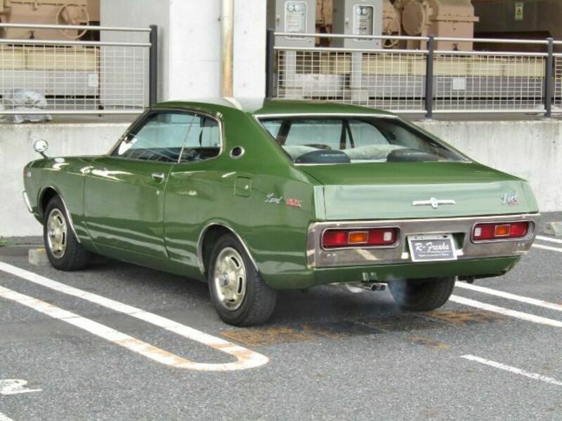 LAUREL