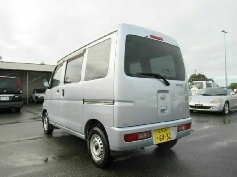 HIJET CARGO-12