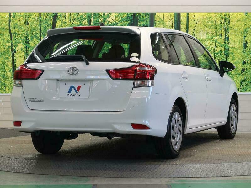 Toyota fielder 2019