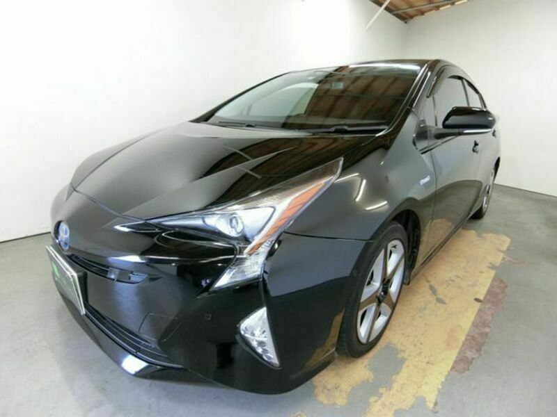 PRIUS-10