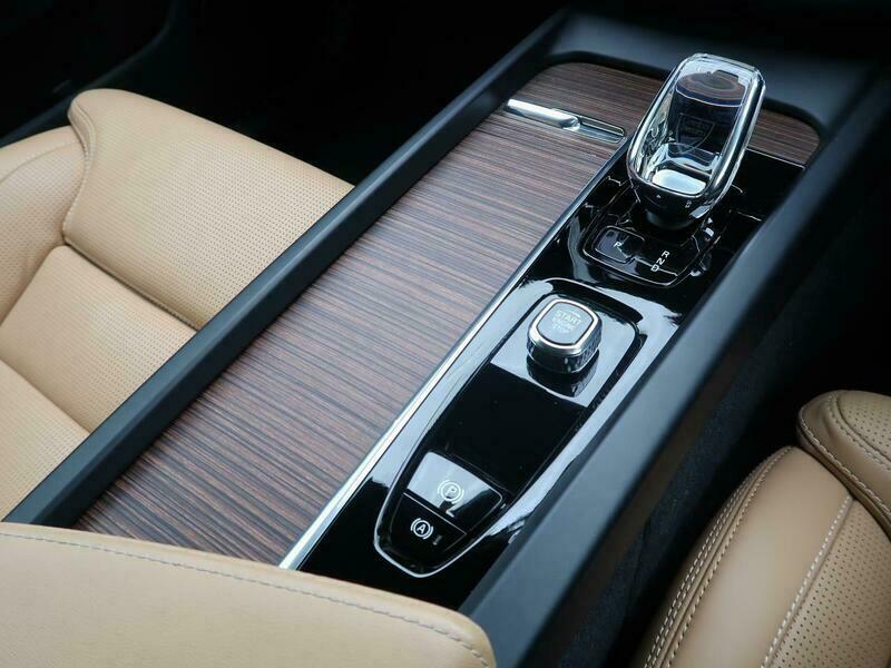 XC60