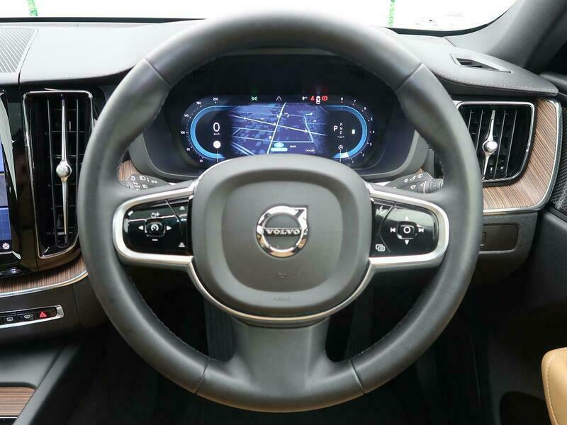 XC60