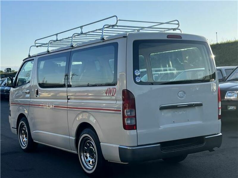 HIACE