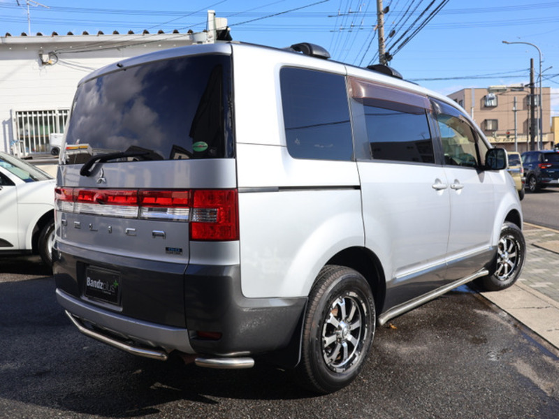 DELICA D5