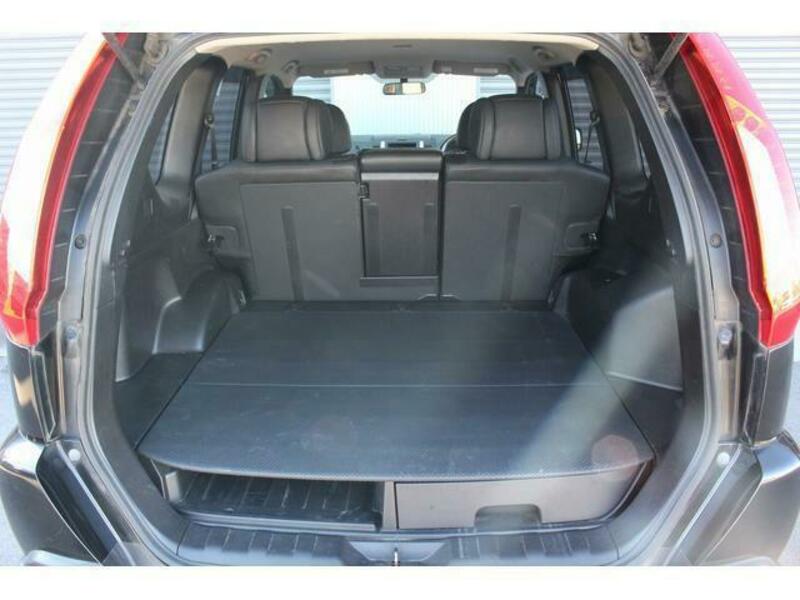 X-TRAIL-7