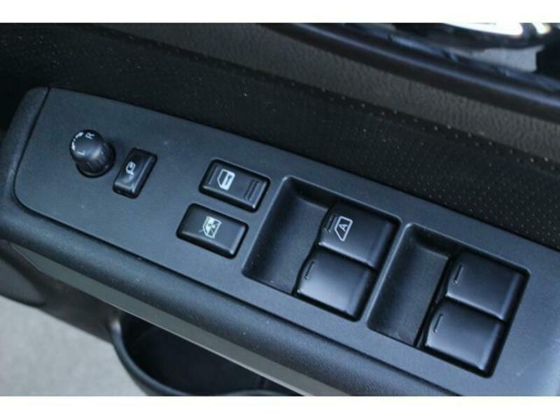 X-TRAIL-18