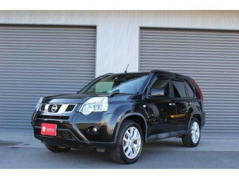X-TRAIL-0