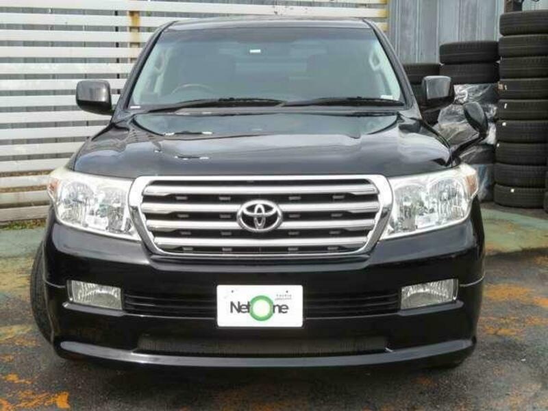 LAND CRUISER