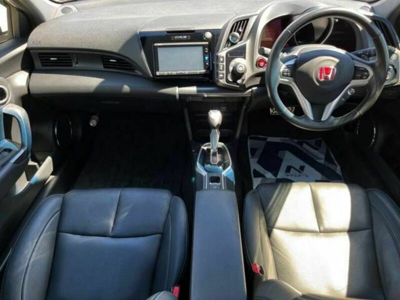 CR-Z