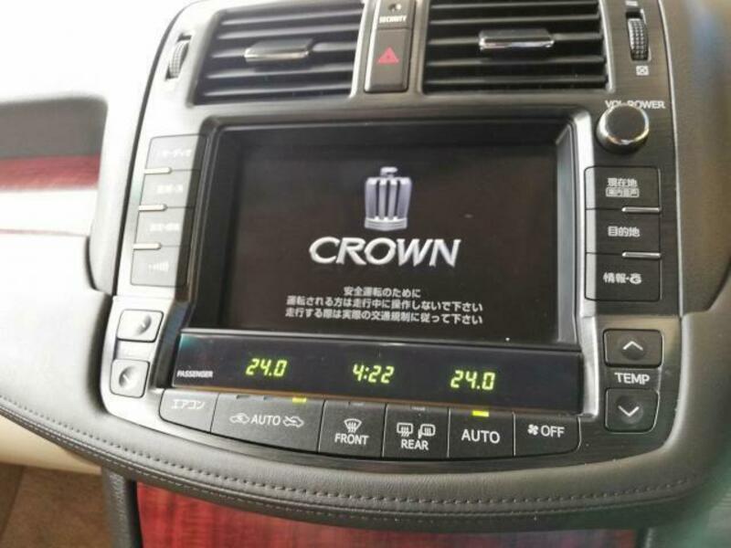 CROWN