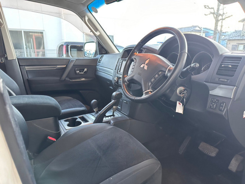 PAJERO