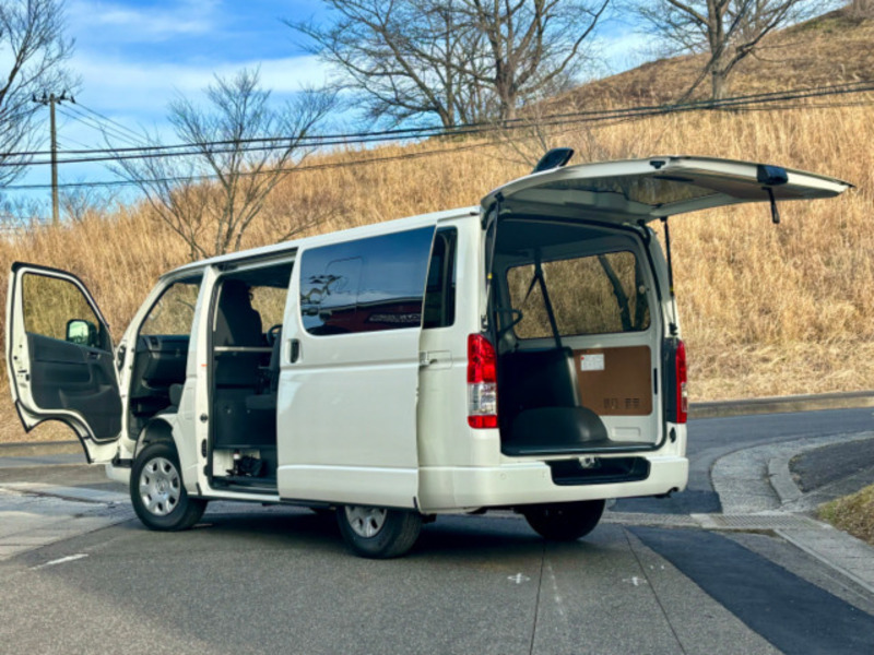 van♡ 2021 Toyota Hiace GL - YouTube