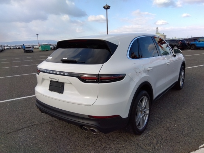 CAYENNE