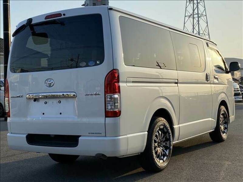 HIACE VAN-14