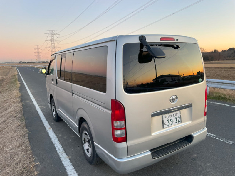 HIACE VAN-4